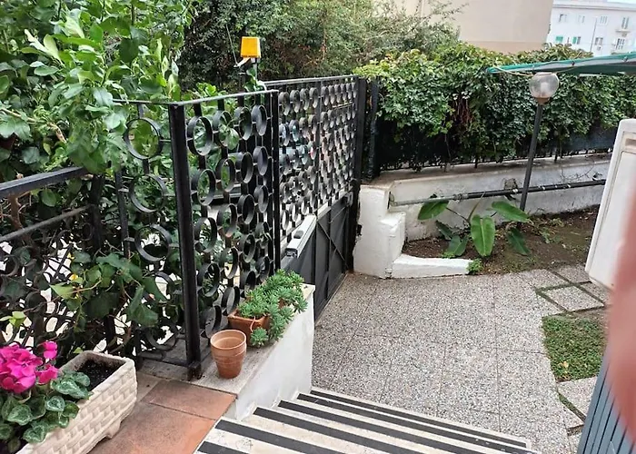 La Casa Di Elenu A Posillipo